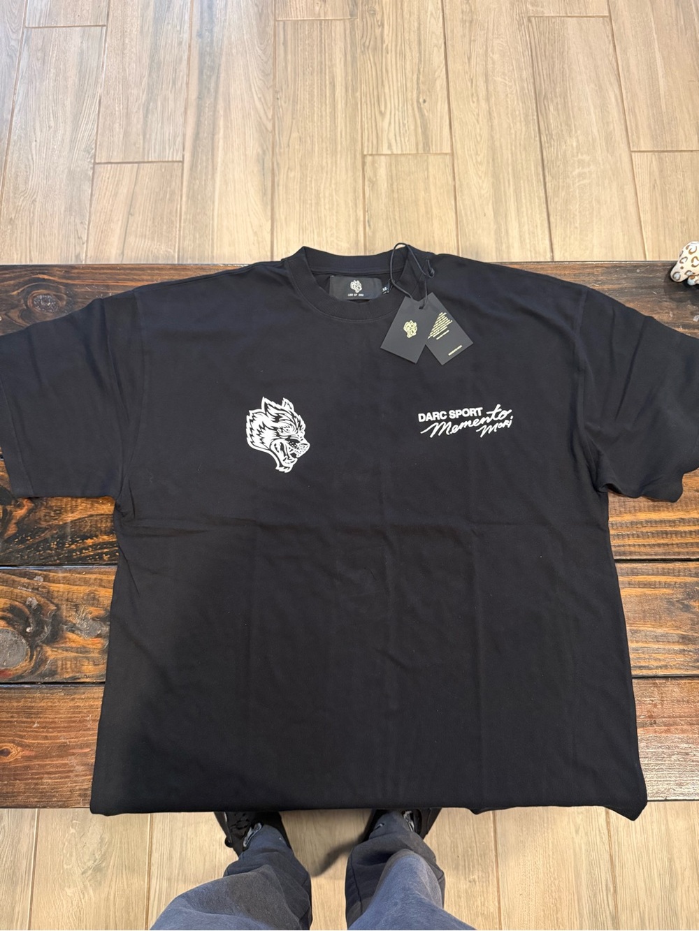 Darc Sport Premium Momentum Graphic tee